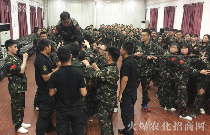 火爆網(wǎng)2017動(dòng)能覺(jué)醒訓(xùn)練營(yíng)之團(tuán)隊(duì)毅力